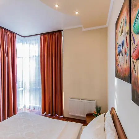 Apartamento укриття у будинку! 2к у новобудові, 10 поверх, печерськ *