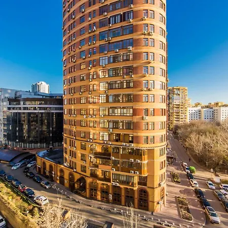 укриття у будинку! 2к у новобудові, 10 поверх, печерськ Apartment *